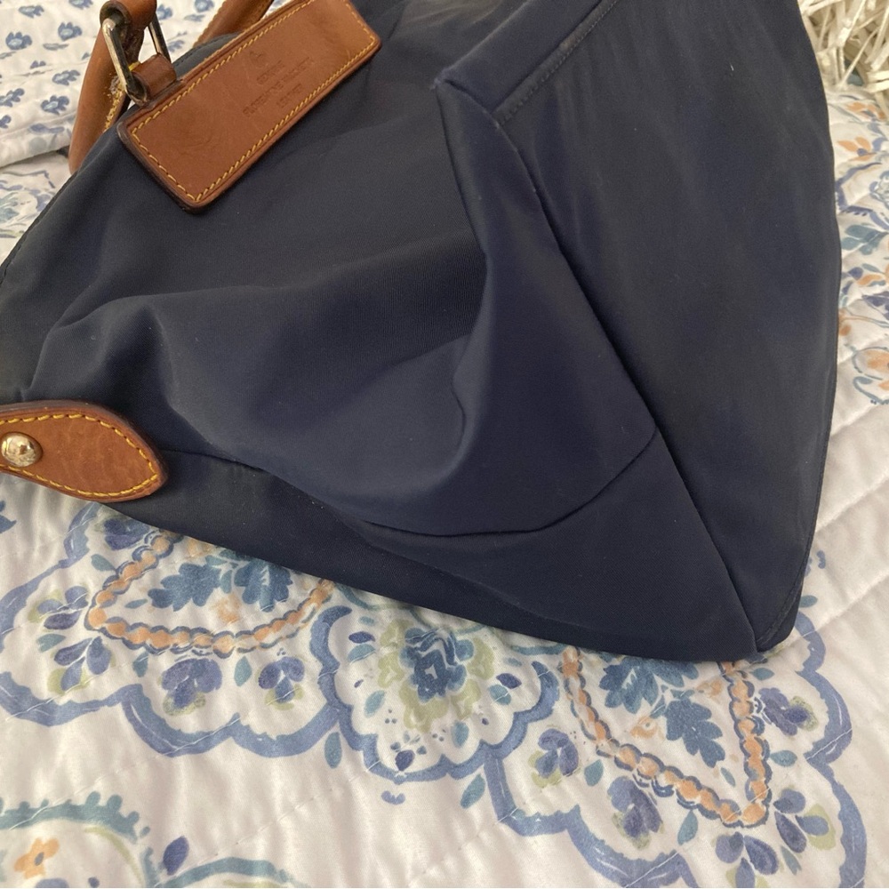 Dooney and Bourke handbag - Picture 11 of 16
